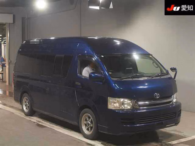 Toyota Regius Ace