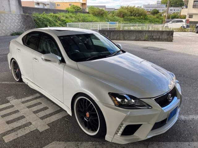 LEXUS IS250