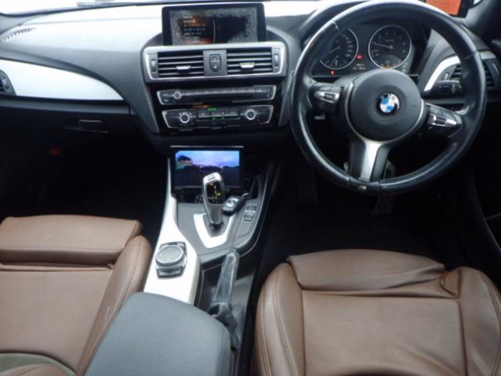 BMW 1-SERIES