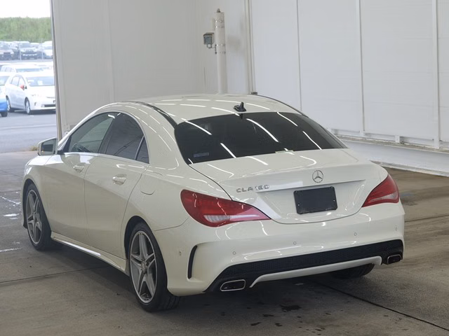 MERCEDES-BENZ CLA-CLASS