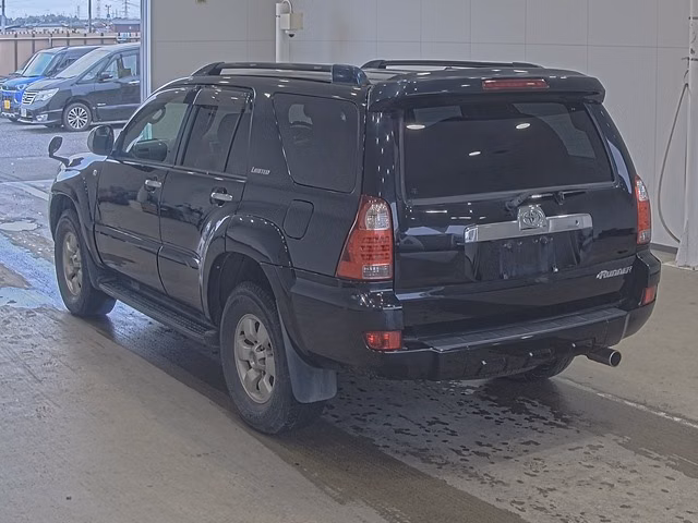 TOYOTA HILUX SURF