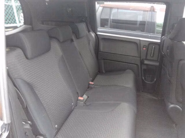 HONDA FREED SPIKE