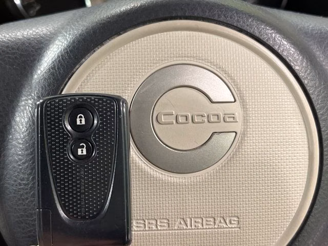 Daihatsu Mira Cocoa