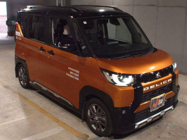 MITSUBISHI DELICA MINI