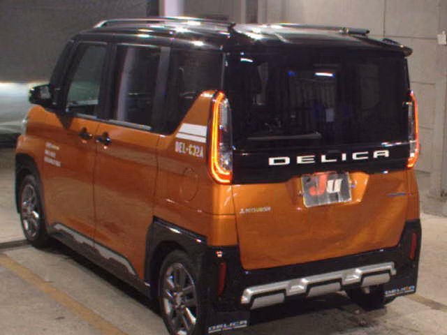 MITSUBISHI DELICA MINI