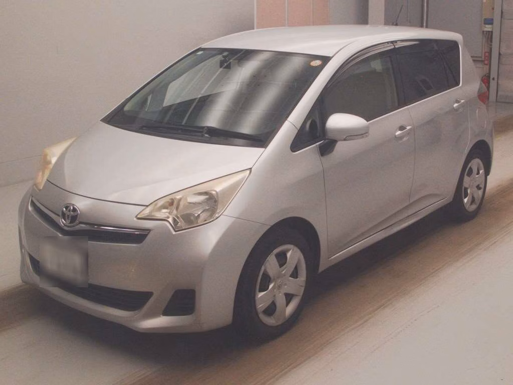 TOYOTA RACTIS