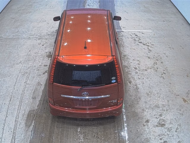TOYOTA ISIS