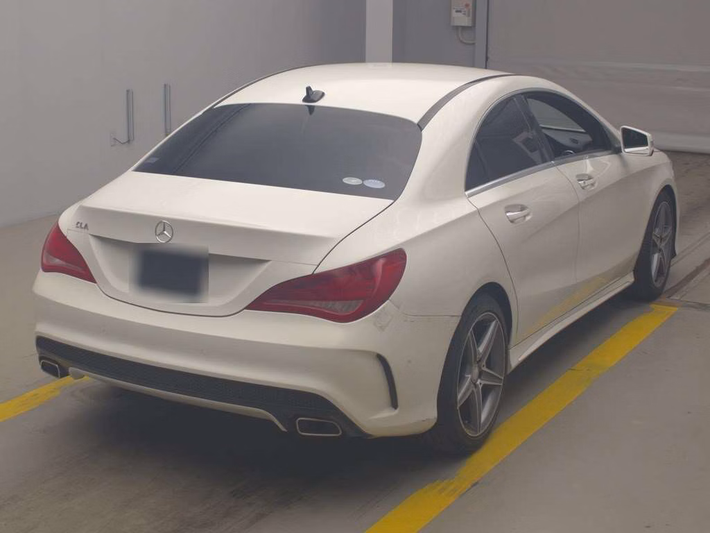 MERCEDES-BENZ CLA-CLASS