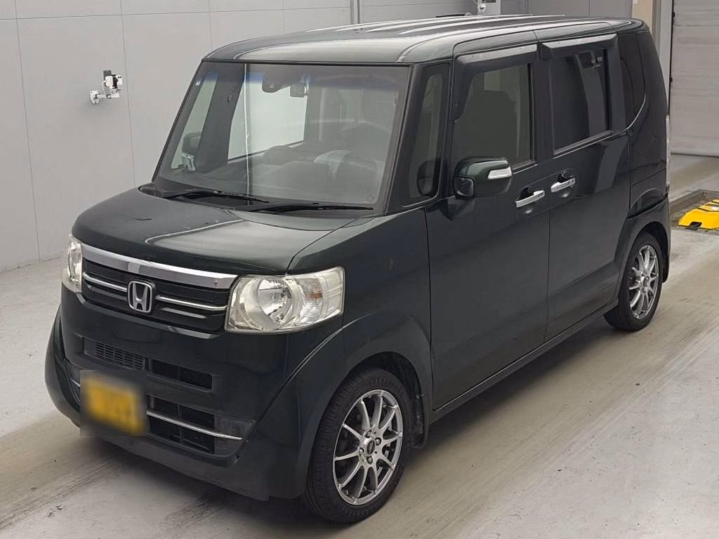 HONDA N-BOX