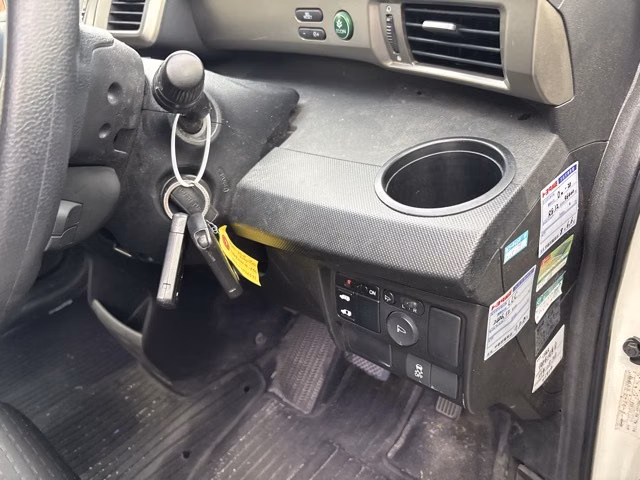 HONDA FREED SPIKE