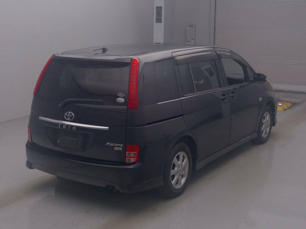 TOYOTA ISIS