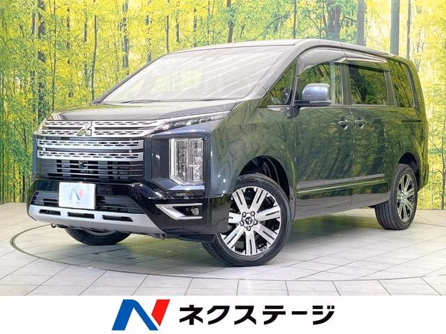 Mitsubishi Delica D:5