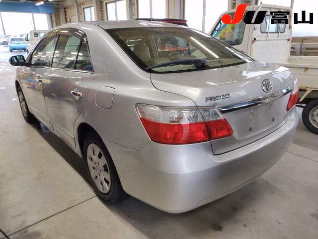 TOYOTA PREMIO