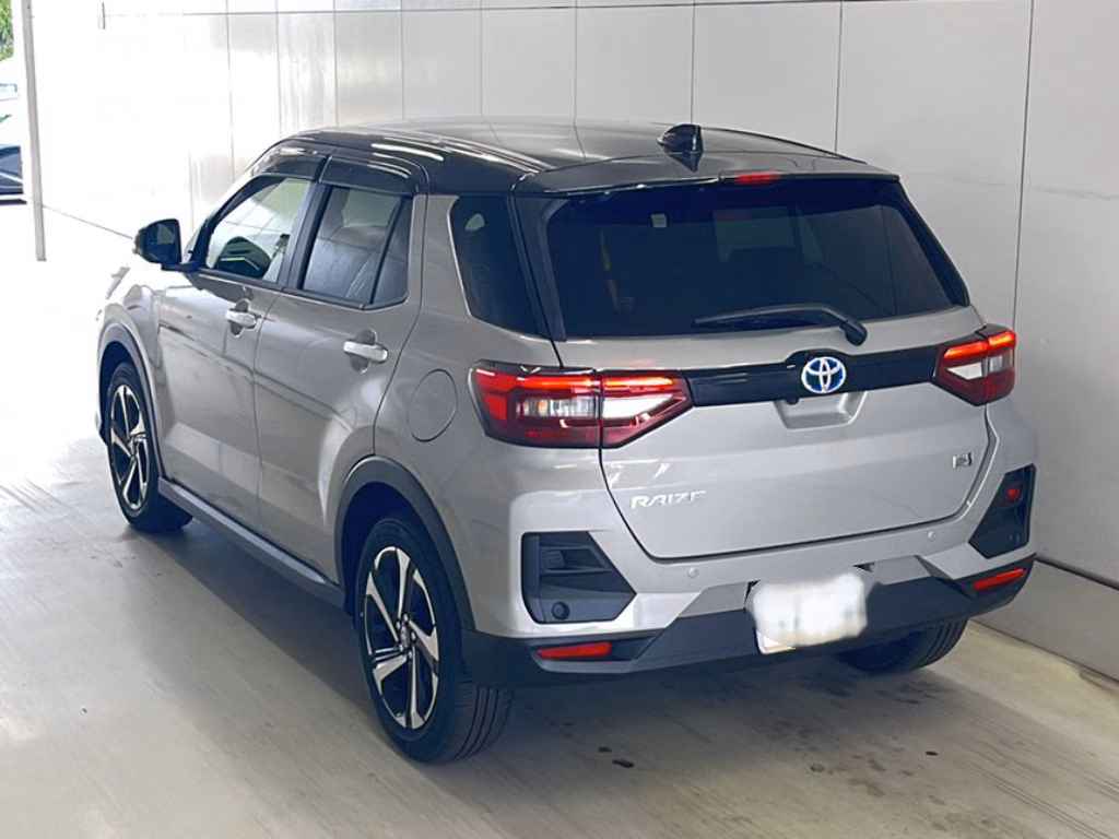 TOYOTA RAIZE