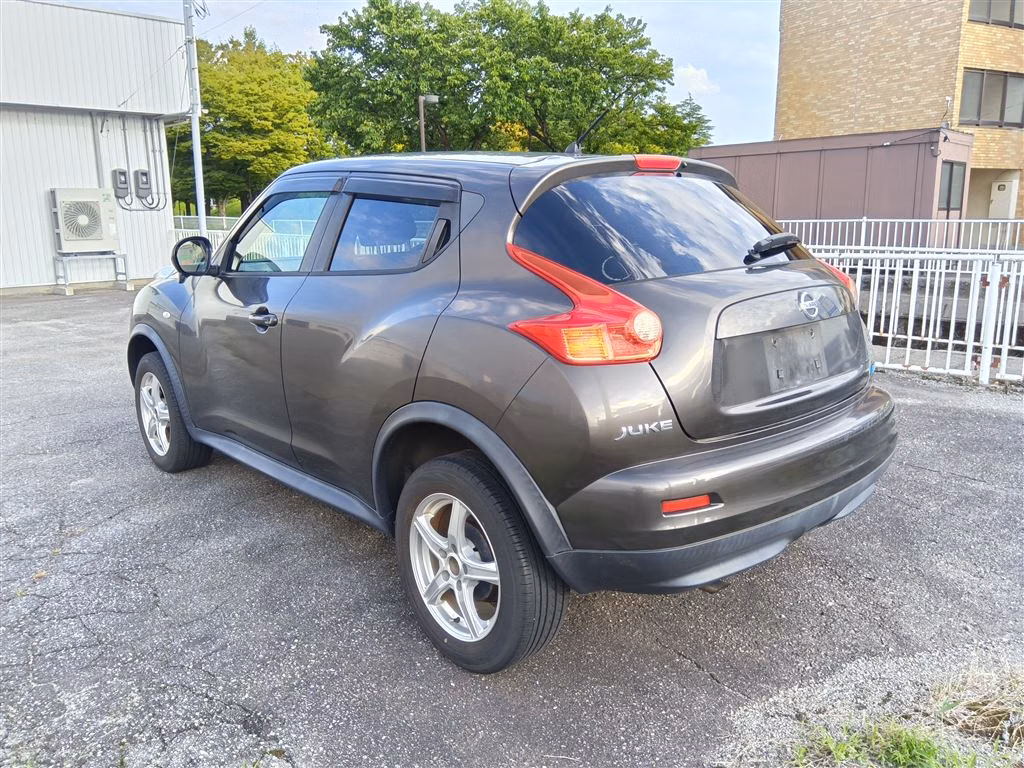 NISSAN JUKE
