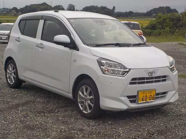TOYOTA PIXIS EPOCH