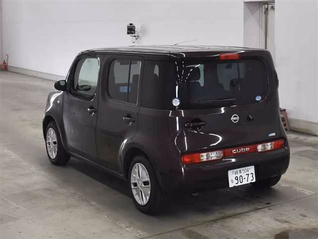 NISSAN CUBE