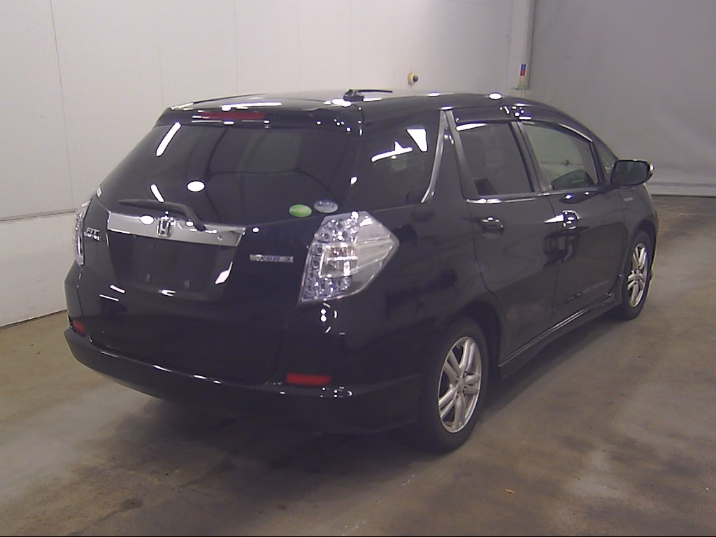 HONDA FIT SHUTTLE