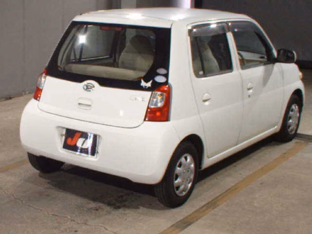 DAIHATSU ESSE