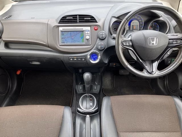 HONDA FIT SHUTTLE