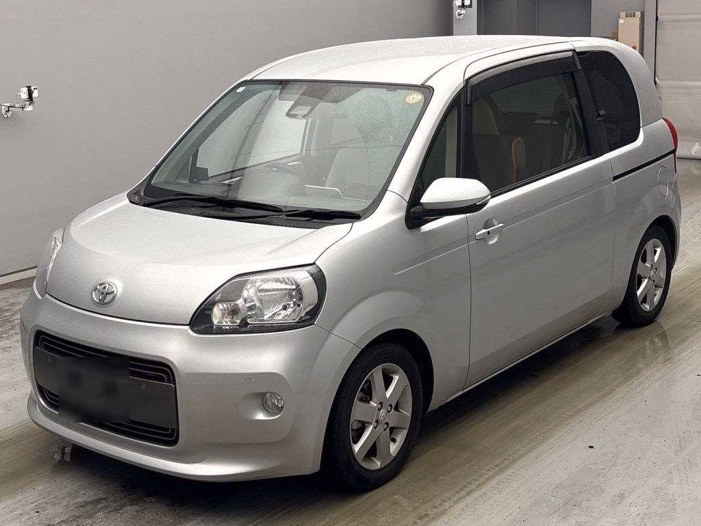 TOYOTA PORTE