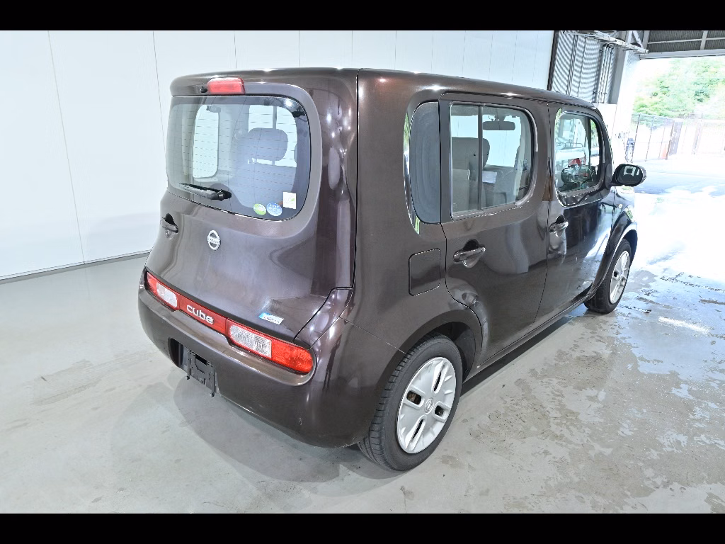 NISSAN CUBE