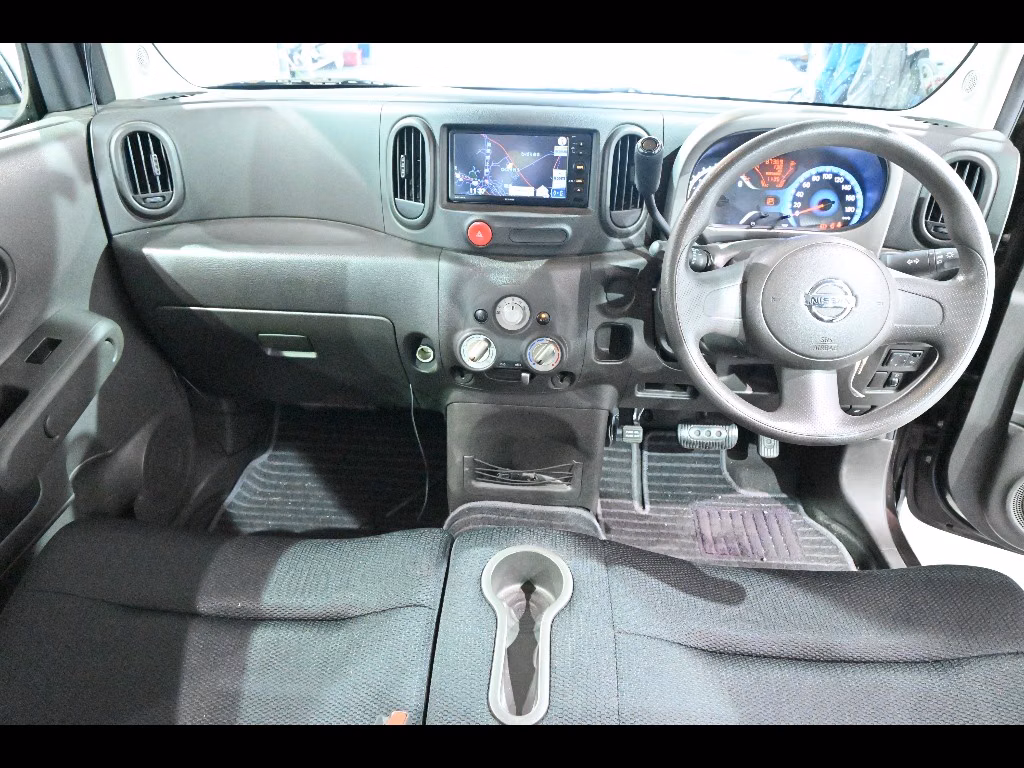 NISSAN CUBE