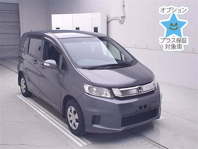 HONDA FREED SPIKE