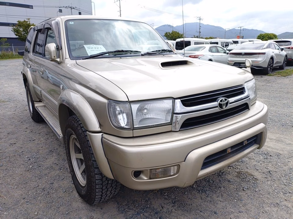 TOYOTA HILUX SURF