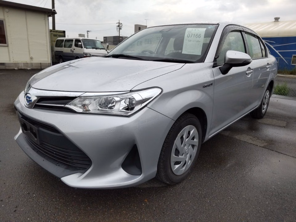 TOYOTA COROLLA AXIO