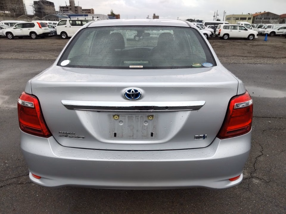 TOYOTA COROLLA AXIO