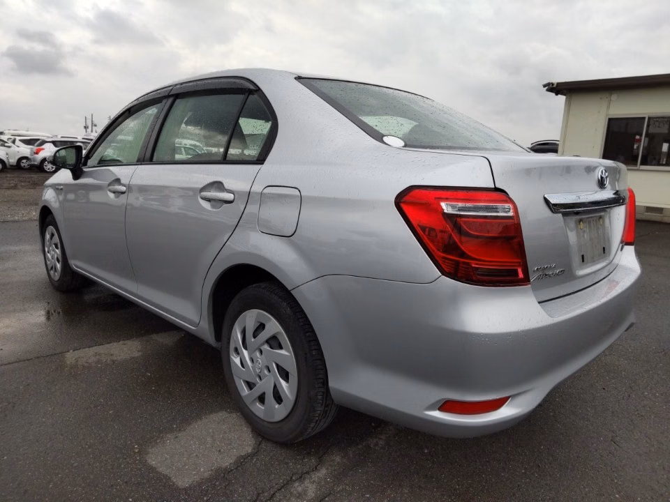 TOYOTA COROLLA AXIO