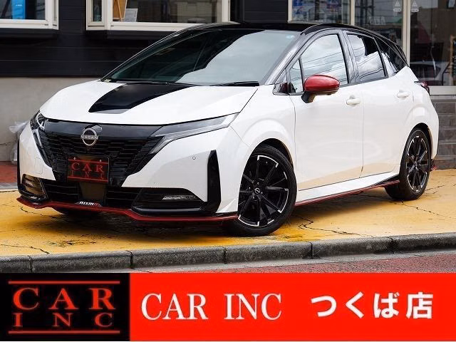 Nissan Aura