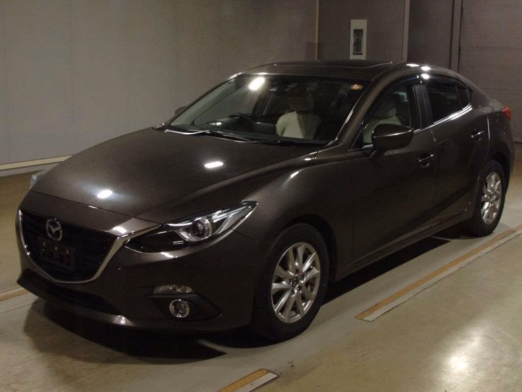 MAZDA AXELA