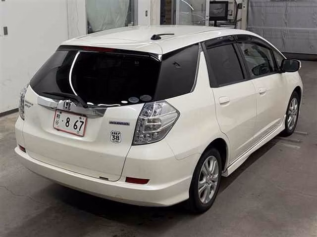 HONDA FIT SHUTTLE