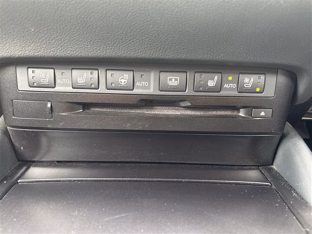 Lexus ES300h