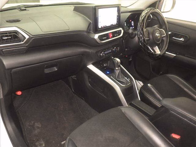 DAIHATSU ROCKY