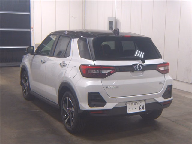 TOYOTA RAIZE