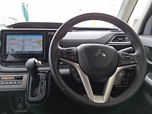Mitsubishi Delica D:2