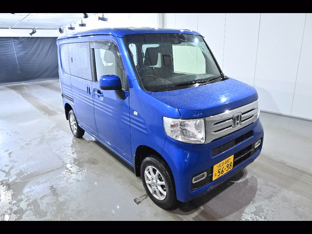 HONDA N-VAN