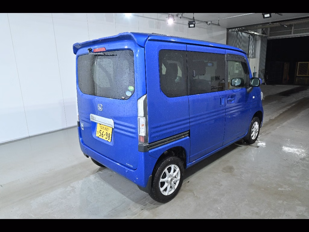 HONDA N-VAN