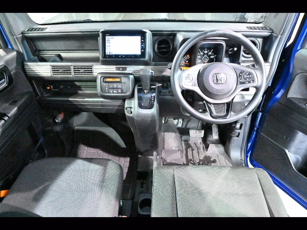 HONDA N-VAN