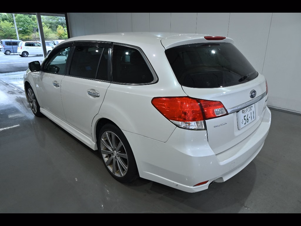 SUBARU LEGACY