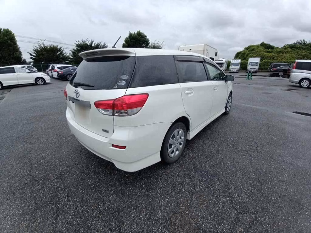 TOYOTA WISH