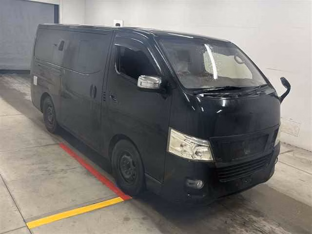 NISSAN NV350 CARAVAN