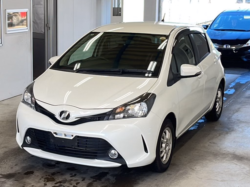 TOYOTA VITZ