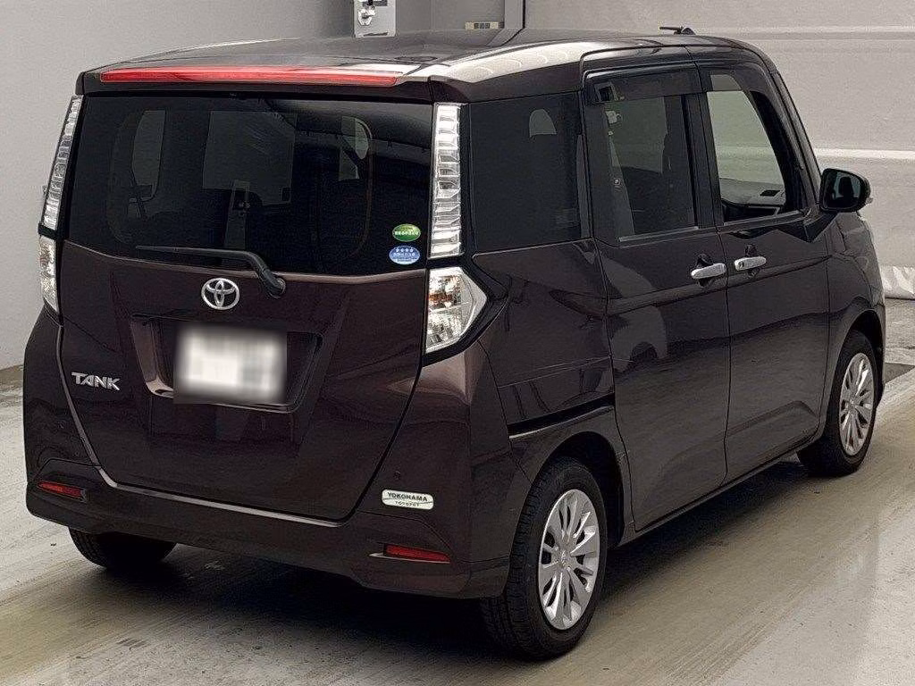 TOYOTA TANK