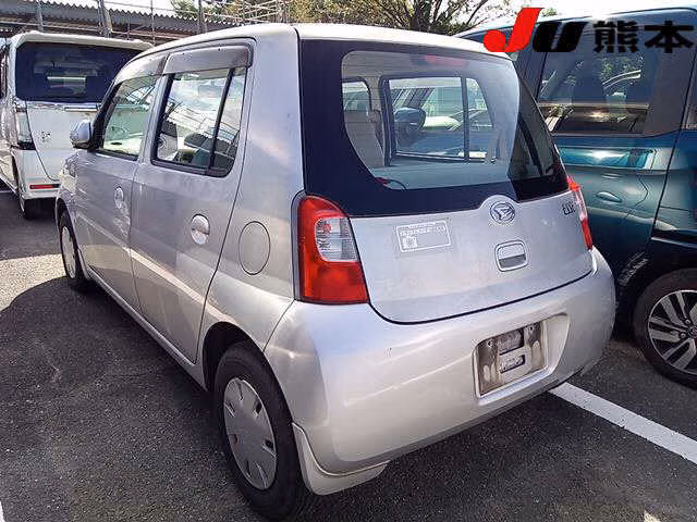 DAIHATSU ESSE