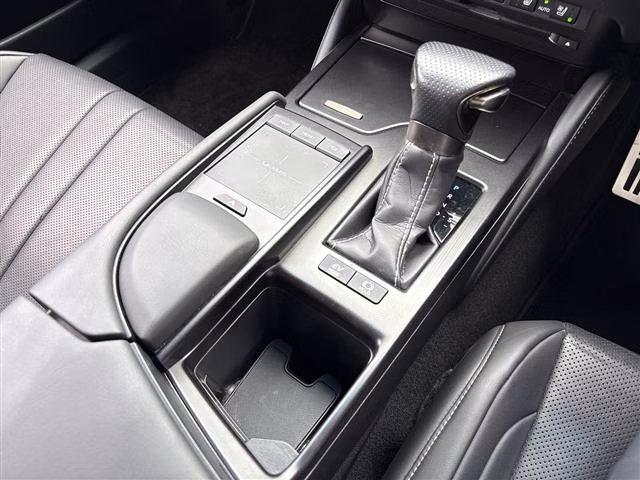 Lexus ES300h