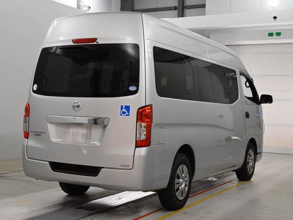 NISSAN NV350 CARAVAN